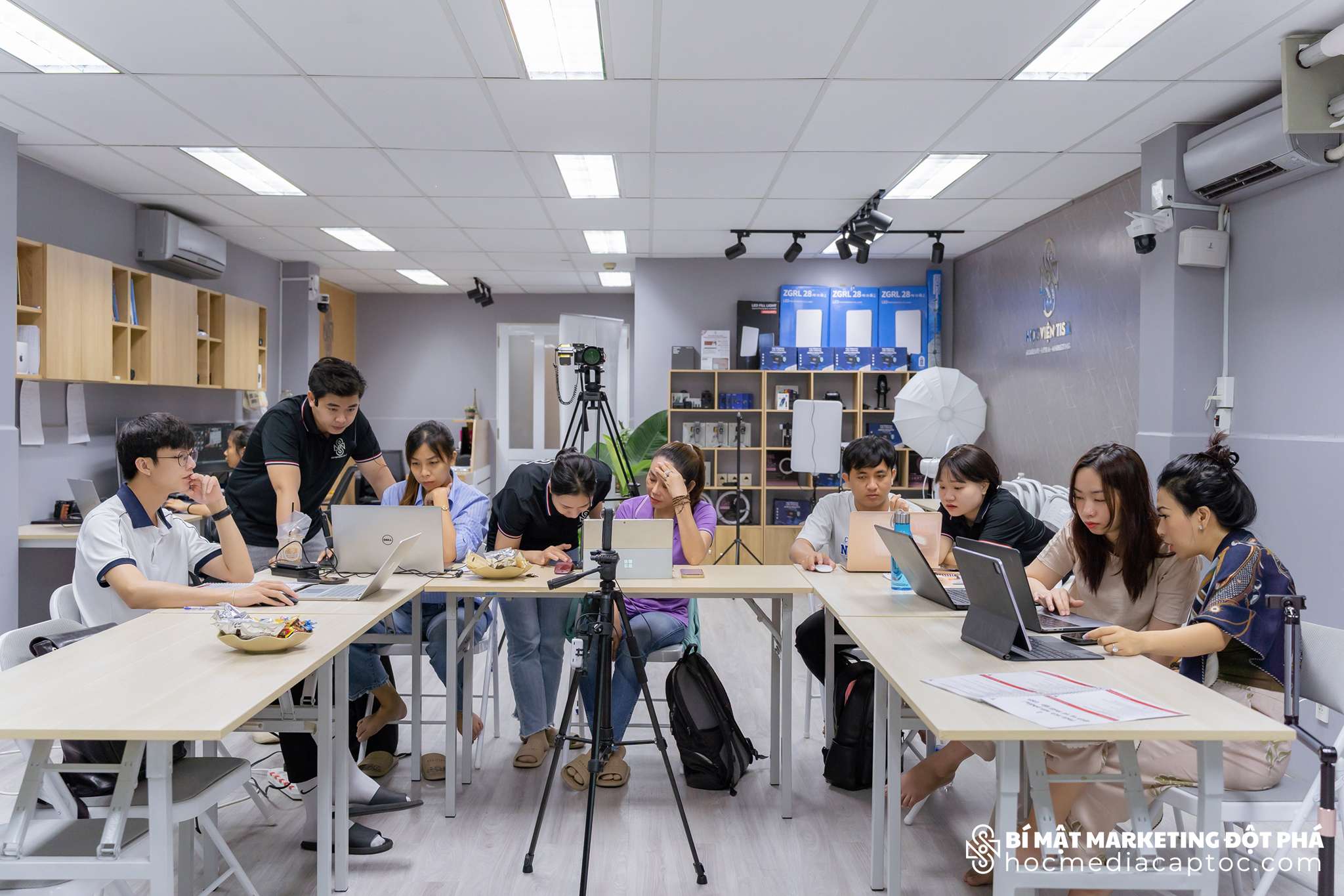 Học Marketing Thực Chiến