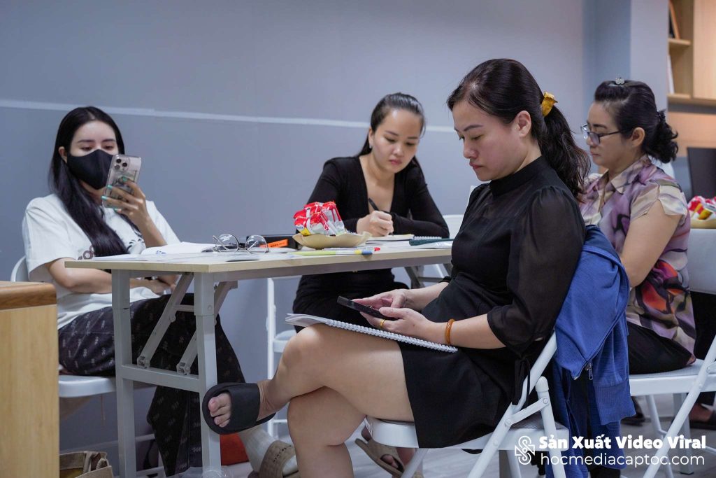 Không biết bắt đầu quay từ đâu