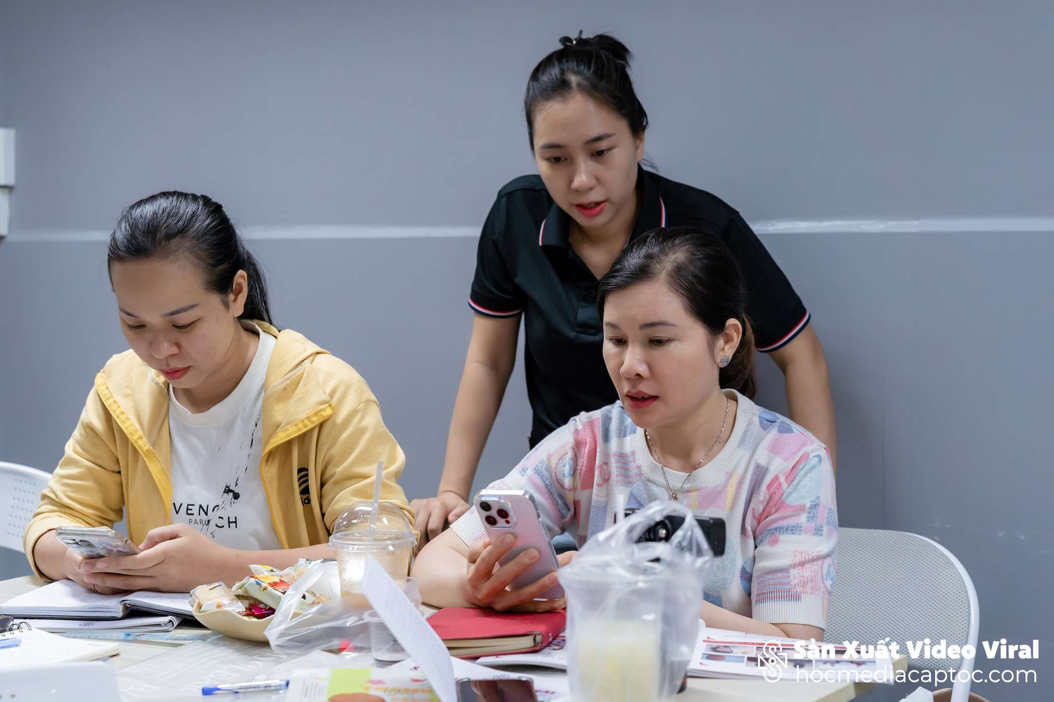 Học Dựng Video Không Cần Máy Tính