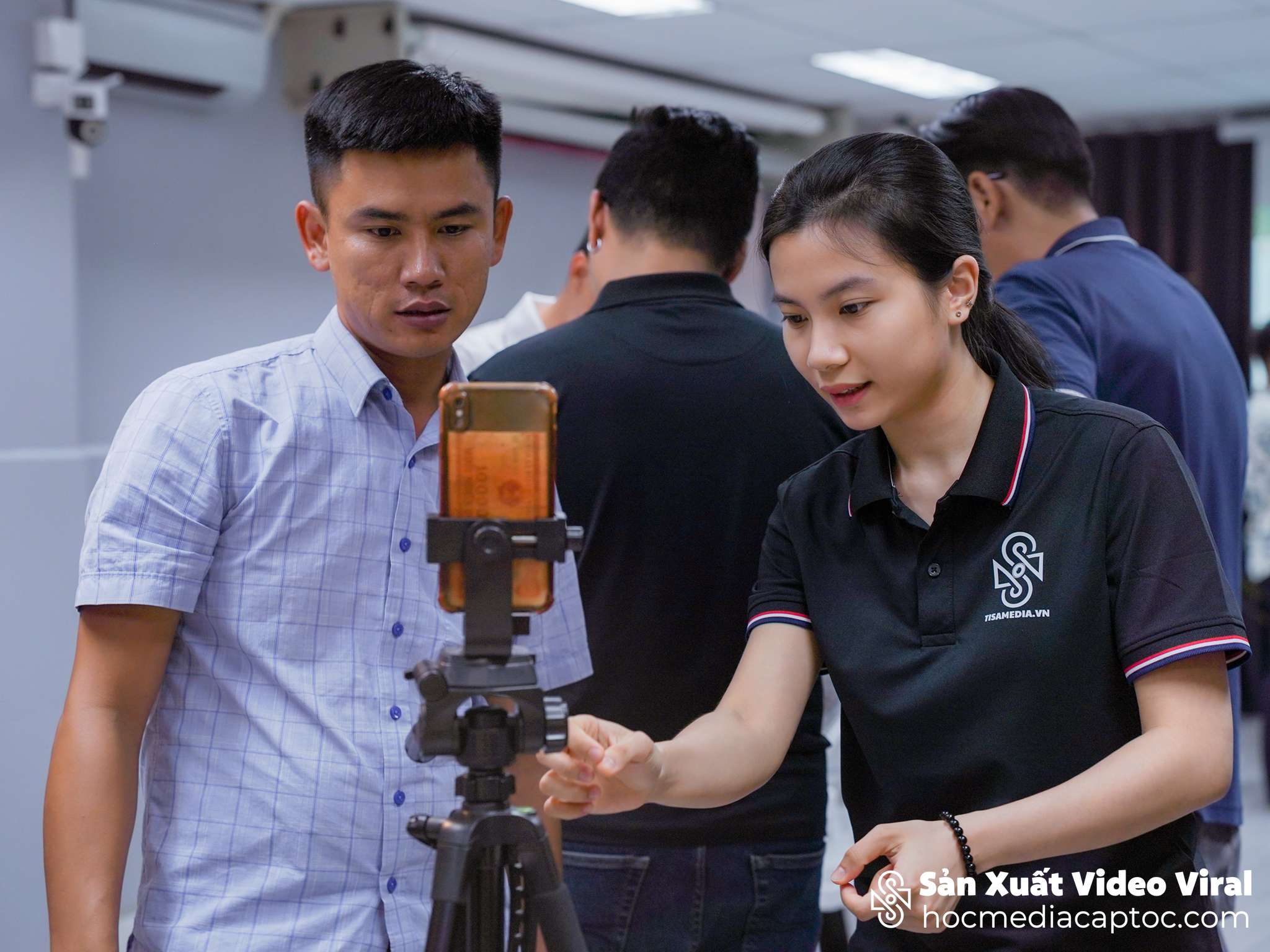 dịch vụ sản xuất video viral chuyên nghiệp